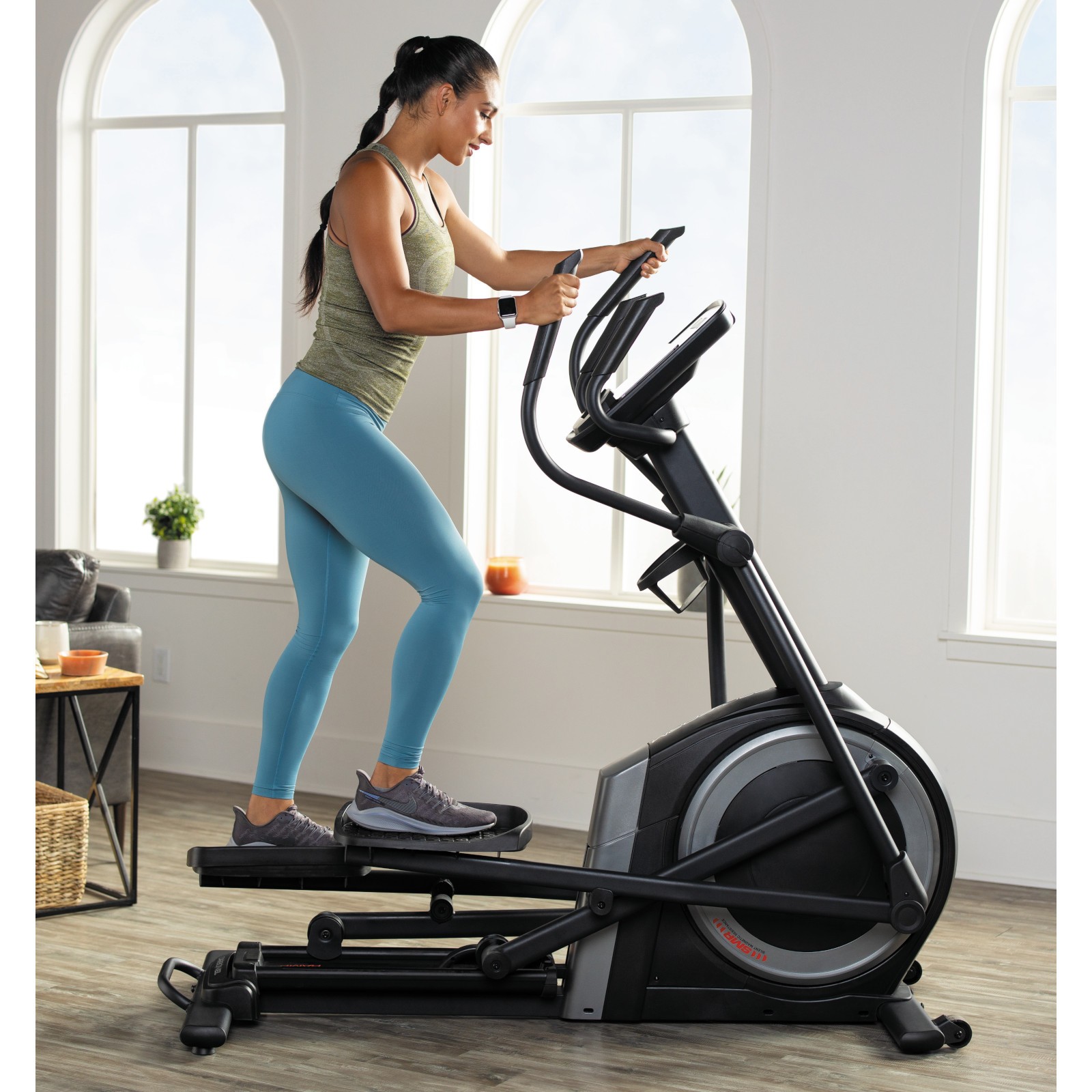 El 1 sale cross trainer